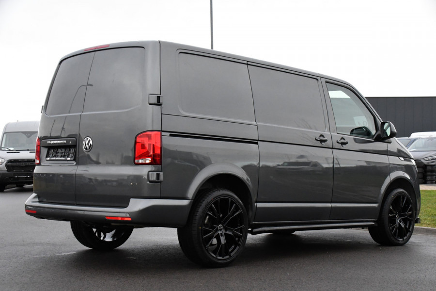 Volkswagen Transporter 2.0 TDI L1H1 PB Edition Highline Camera, Cruise, Carplay, LED, Automaat, Multimedia, Sensoren, 150PK, UNIEK!