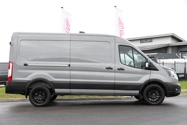 Ford Transit 350 2.0 TDCI L3H2 Raptor Edition Camera, Cruise, Carplay, Automaat, 130PK, Sensoren, Multimedia, UNIEK!