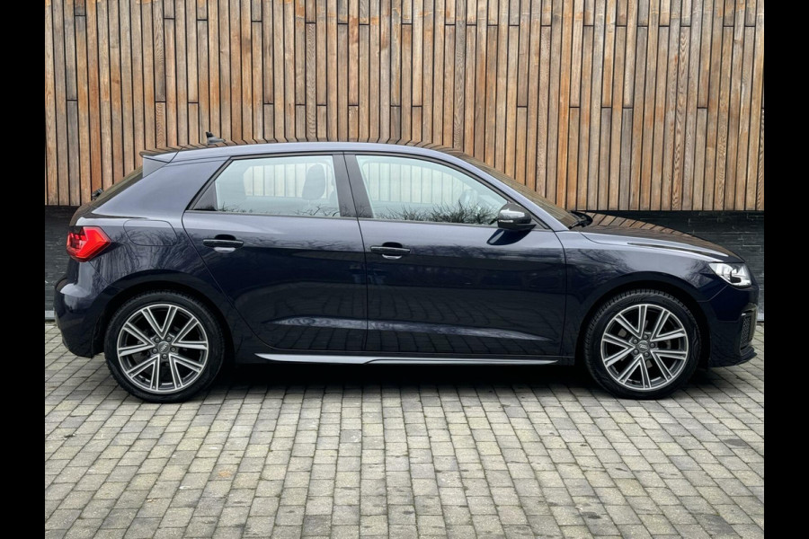 Audi A1 Sportback 30 TFSI epic Automaat | Navigatiesysteem | 17 inch lichtmetalen velgen | Cruise control | Airconditioning