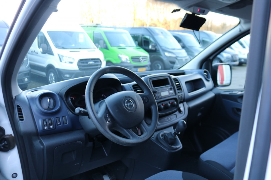 Opel Vivaro 1.6 CDTI L2 H1 Airco Imperiaal Trekhaak