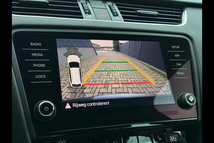 Škoda Octavia Combi 1.0 TSI Clever Edition Camera CarPlay