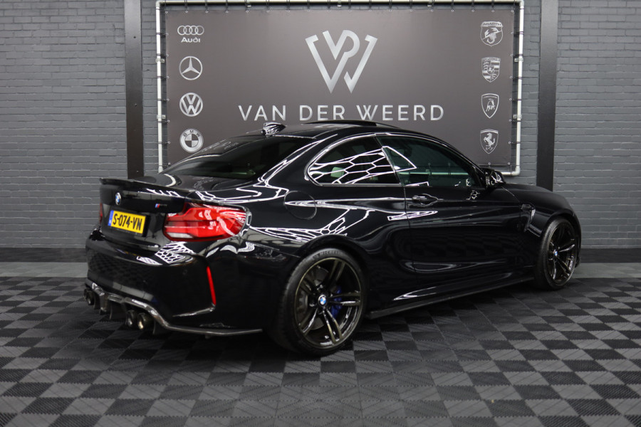 BMW 2 Serie Coupé M2 DCT | CS Stoelen | CS Stuur | Carbon parts | Target Blue eye en Laser Track Flare tegen meerprijs €2.750,00 |