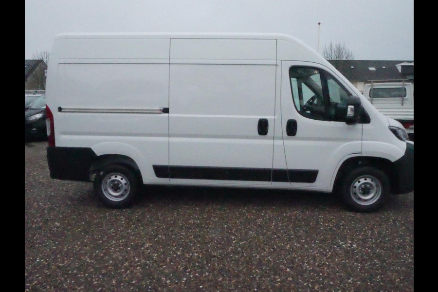 Opel Movano 2.2D 140PK, L2H2, Airco, Nieuw direct uit voorraad leverbaar 02 stuks