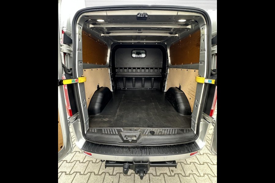 Ford Transit Custom 320 2.0 TDCI L2H1 Limited DC Dubbel Cabine