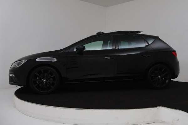 Seat Leon 1.5 TSI FR Ultimate Edition Black Automaat (VIRTUAL, PANODAK, CAMERA, NAVI, PDC, ADAPTIVE, NL-AUTO, GOED ONDERHOUDEN)