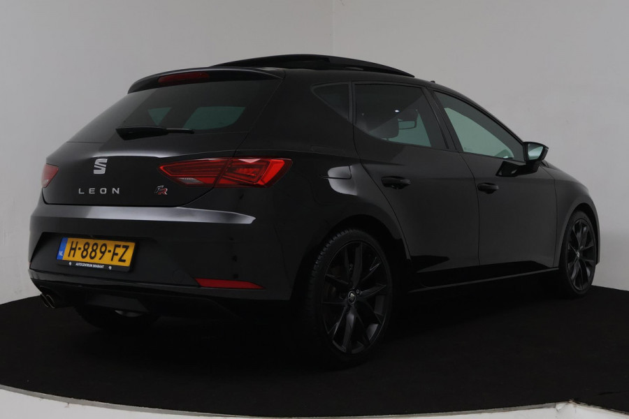 Seat Leon 1.5 TSI FR Ultimate Edition Black Automaat (VIRTUAL, PANODAK, CAMERA, NAVI, PDC, ADAPTIVE, NL-AUTO, GOED ONDERHOUDEN)