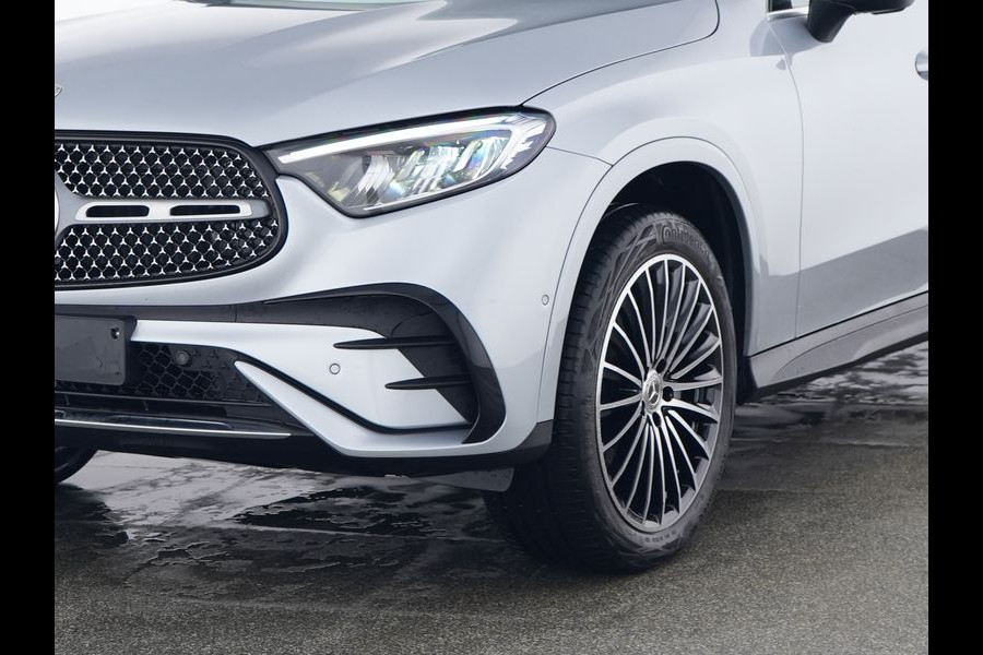 Mercedes-Benz GLC Coupé 300 e 4MATIC AMG Plug-In Hybride | AMG Styling | 20 Inch AMG Velgen | Stuur en Stoelverwarming | Burmester® 3D-Surround sound system | Rijassistentiepakket plus | Inclusief 24 maanden MB Certified garantie voor Europa.