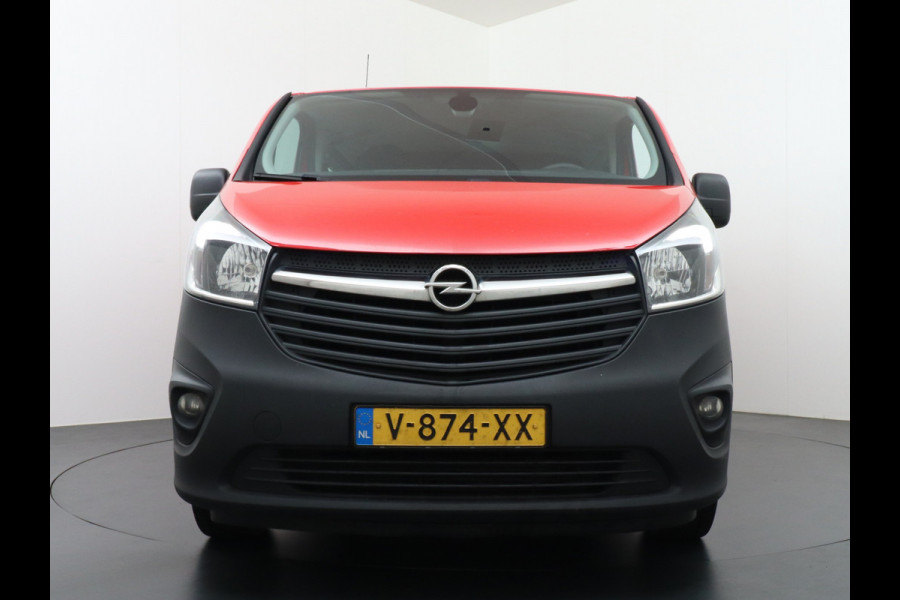 Opel Vivaro D126pk D.C. L2H1 Dubbele Cabine 5 Pers. Trekhaak Airco Navi Camera CruiseControl Pdc Bluetooth Licht-Regensensor 1.6CDTI DC Betonplex vloer Wandbetimmering Sport EcoFlex 1e Eigenaar Euro 6 2.000kg Trekgewicht