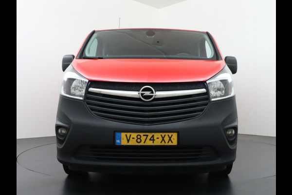 Opel Vivaro D126pk D.C. L2H1 Dubbele Cabine 5 Pers. Trekhaak Airco Navi Camera CruiseControl Pdc Bluetooth Licht-Regensensor 1.6CDTI DC Betonplex vloer Wandbetimmering Sport EcoFlex 1e Eigenaar Euro 6 2.000kg Trekgewicht