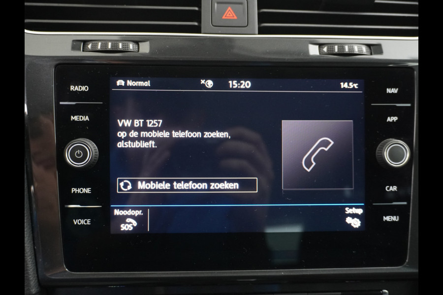 Volkswagen e-Golf Navi Ecc Adaptive Cruise Pdc Bluetooth Led Regen-Lichtsensor Select drive Car-Net App-Connect Elec.ramen en Spiegels E-DITION 1e Eigenaar!