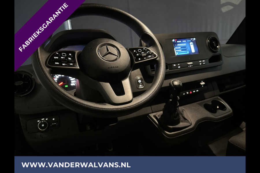 Mercedes-Benz Sprinter 317 CDI 170pk L3H2 Fabrieksgarantie Euro6 Airco | Camera | Apple Carplay Android Auto, Cruisecontrol, Parkeersensoren, Stoelverwarming, Bijrijdersbank