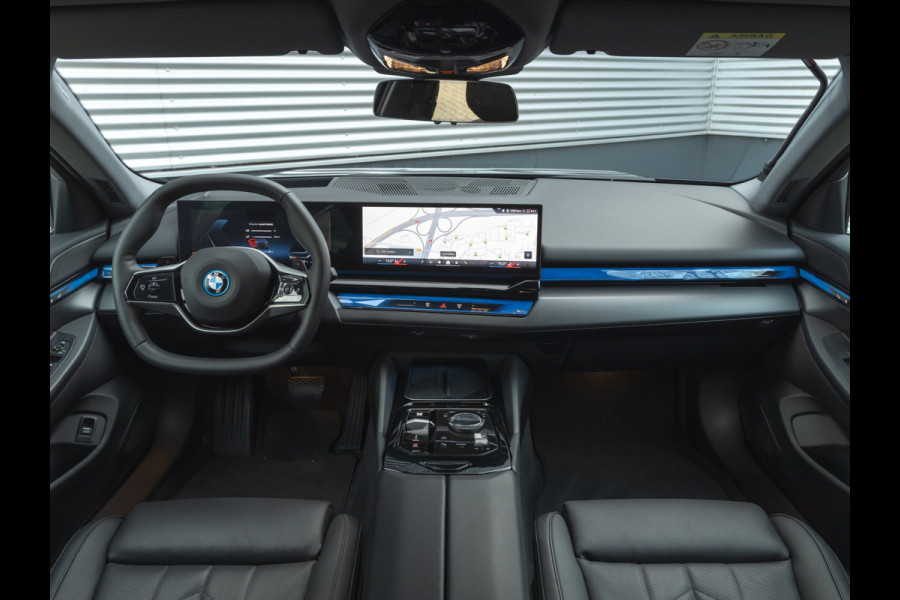 BMW 5 Serie 550e xDrive - Comfortzetels - Driving Ass Prof - Stoelventilatie - Head-Up