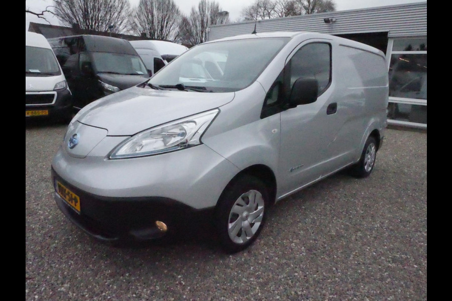 Nissan E-NV200 80KW, Accu 40 kWh, Airco, Automaat