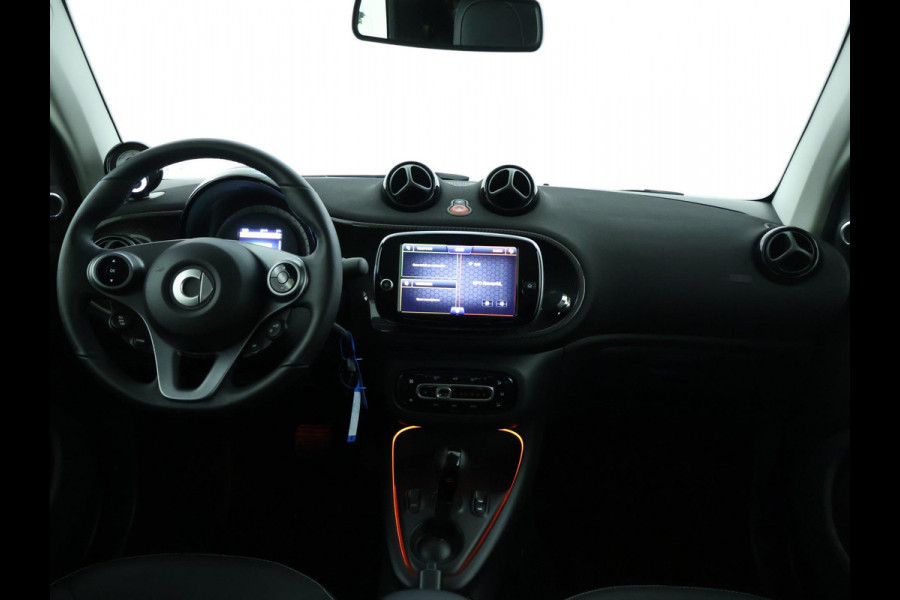 Smart Fortwo cabrio EQ Comfort PLUS 18 kWh Half-leder | PANO | Camera