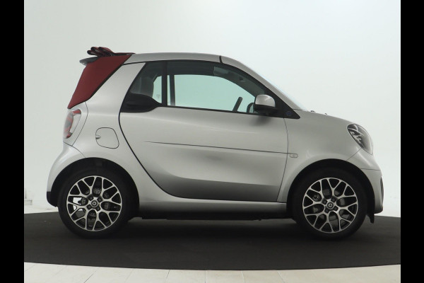 Smart Fortwo cabrio EQ Comfort PLUS 18 kWh Half-leder | PANO | Camera