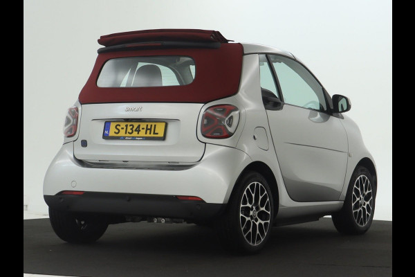 Smart Fortwo cabrio EQ Comfort PLUS 18 kWh Half-leder | PANO | Camera