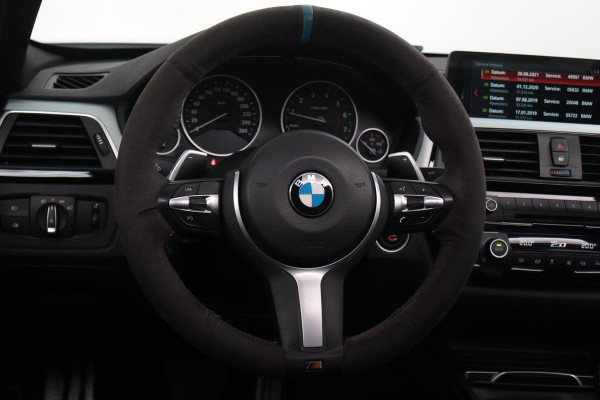 BMW 3-serie 320i Corporate Lease Executive M-SPORT (NL-auto, Dealer OnderH, Panorama, Carplay, Navi Pro, PDC, Climate Con, Etc)