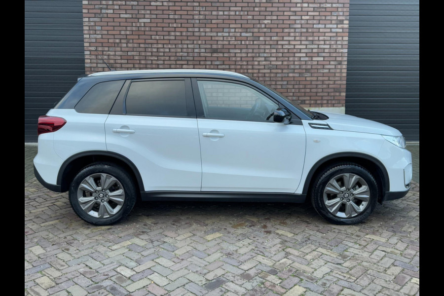 Suzuki Vitara 1.0 Boosterjet Select / Navigatie + Camera / Climate control / Stoelverwarming / Cruise Control / 1e Eigenaar