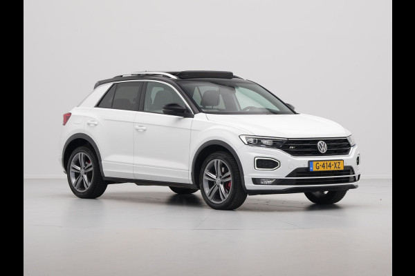 Volkswagen T-Roc 1.5 TSI 150pk Sport R-Line Panorama Trekhaak El. Klep Navigatie 24