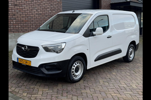 Opel Combo 1.5D L2H1 Edition / 100 PK / Navigatie / Cruise Control / Parkeersensoren / Gatelock / 1e Eigenaar