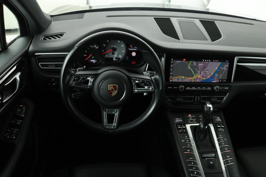 Porsche Macan 3.0 S | Luchtvering | Leder | Stoel & stuurverwarming | Camera | Navigatie | Full LED | Memory | DAB | Cruise control