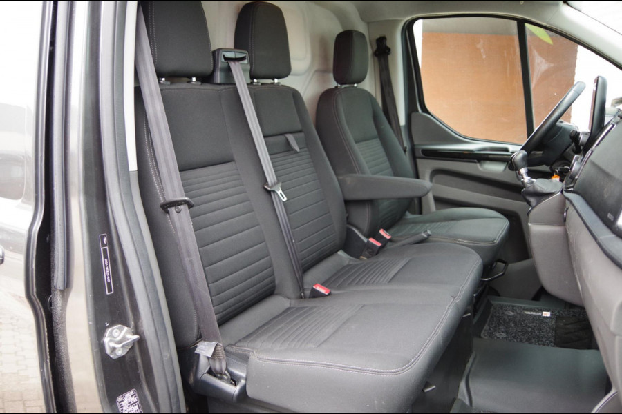 Ford Transit Custom 280 2.0 TDCI Limited 170PK, XENON, TREKHAAK, CAMERA, STOELVERWARMING, NAVI, CRUISE, AIRCO, PARKEERSENSOREN