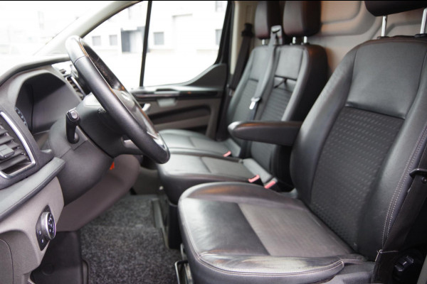 Ford Transit Custom 320 2.0 TDCI L2 SPORT, 185PK AUT. XENON, ADAPT. CRUISE, TREKHAAK, CAMERA, NAVI, AIRCO, STOELVERWARMING