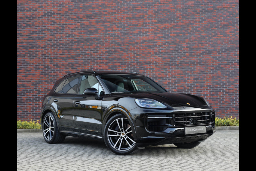 Porsche Cayenne 3.0 E-Hybrid *Sport Chrono*360 camera*Sport Design*Pano*