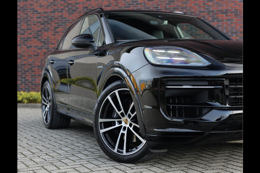 Porsche Cayenne 3.0 E-Hybrid *Sport Chrono*360 camera*Sport Design*Pano*