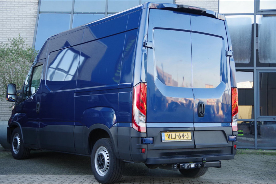 Iveco Daily 35S18HV 3.0 352L H3 180PK AUT. LED, 3.5T TREKHAAK, CAMERA, NAVI, CRUISE, CLIMA, NL AUTO, NAP