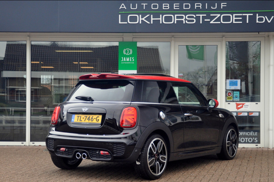 MINI Mini 2.0 Cooper S Automaat | JCW Pakket | 18 inch | Panoramadak | Origineel NL auto