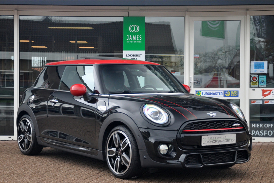 MINI Mini 2.0 Cooper S Automaat | JCW Pakket | 18 inch | Panoramadak | Origineel NL auto