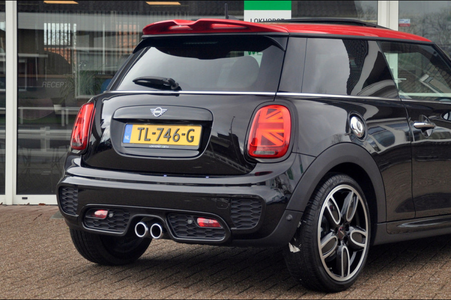 MINI Mini 2.0 Cooper S Automaat | JCW Pakket | 18 inch | Panoramadak | Origineel NL auto