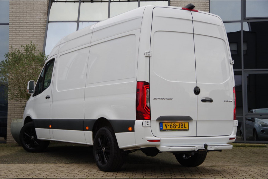 Mercedes-Benz Sprinter 319 3.0 CDI V6 L2H2 AUT. LED, TREKHAAK, 360 CAMERA, ELETR. SCHUIFDEUR, ADAPT. CRUISE, STOELVERWARMING, CLIMA, PDC