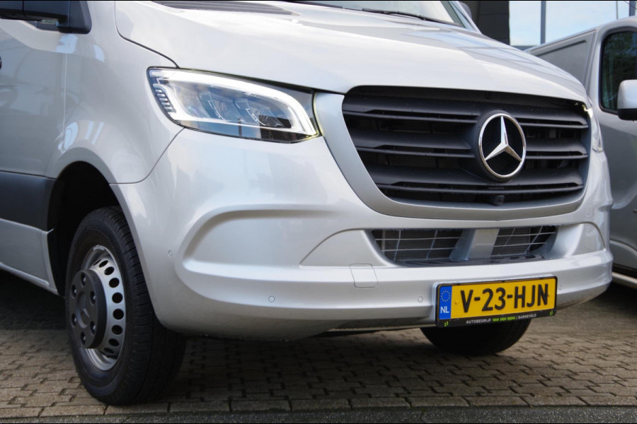 Mercedes-Benz Sprinter 519 1.9 CDI L2H1 AUT. LED, 2X SCHUIFDEUR, DUBBELLUCHT, PDC, LEDER, 3.5T TREKHAAK, 360 CAMERA, ADAPT CRUISE