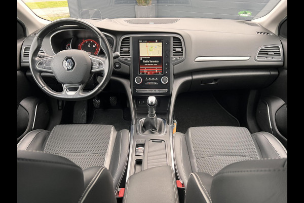 Renault Mégane 1.2 TCe Bose Dealer Onderhouden,1e Eigenaar,Navi,Clima,Camera,Cruise,Bose Soundsystem,Head Up Display,N.A.P,Nieuwe Apk bij Aflevering