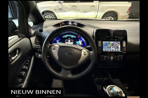 Nissan Leaf Tekna 30 kWh Navi. Leer. Bose. 1 Eigenaar