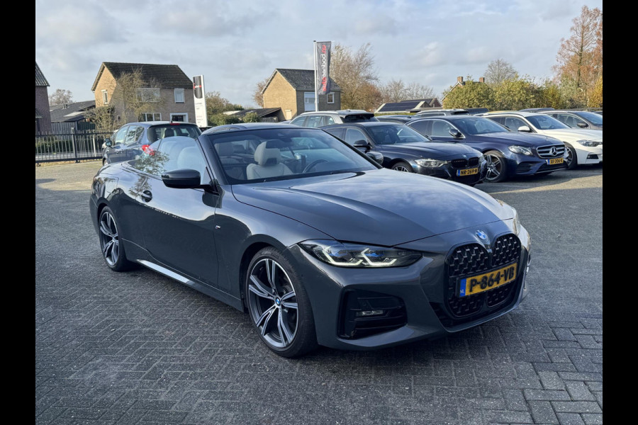 BMW 4 Serie Cabrio 420d High Executive M-Sport | Camera | 19 Inch Lichtmetalen Velgen | Lederen Bekleding | Dealer Onderhouden |