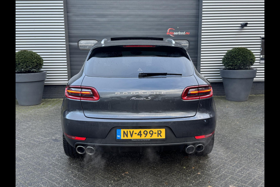 Porsche Macan 3.0 S 340 PK | Sport Chrono | Panoramadak | 21 Inch Lichtmetalen Velgen | Camera | Sport Uitlaat | Stoel/Stuurverwarming |