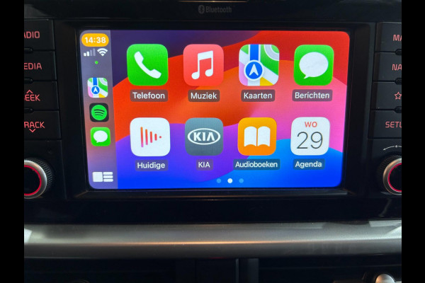 Kia Picanto 1.0 MPi ComfortPlusLine | CARPLAY | NAVI | STOEL/STUURVERWARMING | APK T/M 29-1-2027 | GROTE BEURT | NIEUWE BANDEN