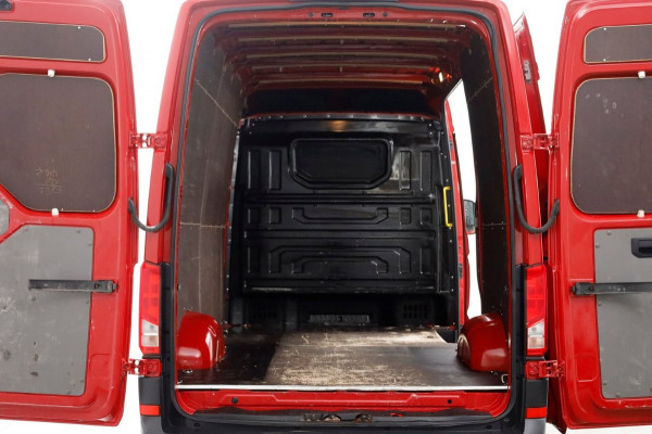 Volkswagen Crafter 35 2.0 TDI 177pk E6 RWD L3H3 (L2H2) Navi/Camera Trekhaak 3500kg 01-2019