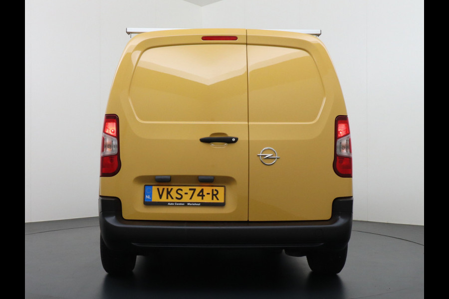 Opel Combo 1.5D L1H1 Edition 13x Op voorraad! 3-Persoons Airco Cruise Control Bluetooth Elektr.ramen Elektr.spiegels+Verwarmd Centr.Vergr+a Schuifdeur Betonplex vloer Lat om Lat betimmering Super Nette Combo!