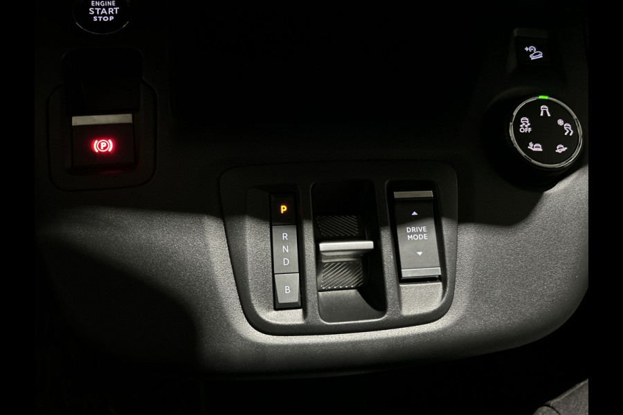 Citroën ë-Berlingo XL Shine 50 kWh | 7 PERSOONS! | Park assist pakket | Navigatie pakket | Winterpakket | SoH (batterijcheck) 100 % score!