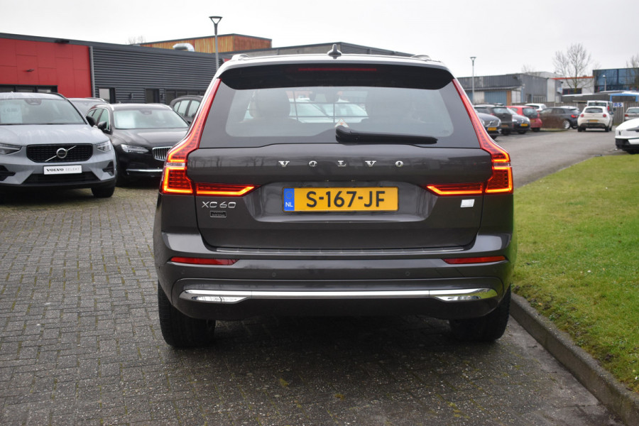 Volvo XC60 T8 455PK Plug-in hybrid AWD Ultimate Bright | Luchtvering | H&K | Massage stoelen | 360 camera | Trekhaak | ACC | HUD | 21"LMV