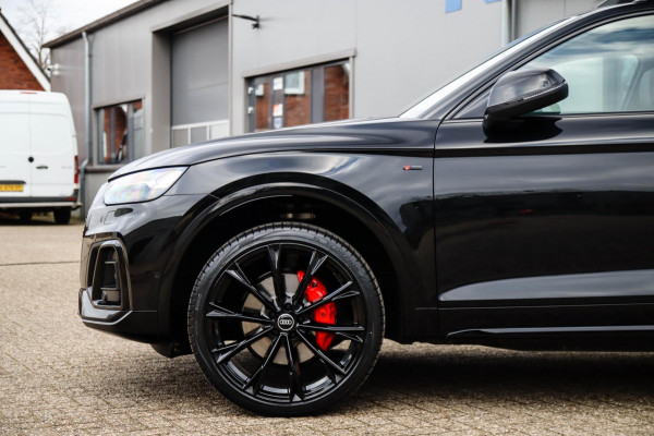 Audi Q5 55 TFSI e Quattro Competition S Edition S-Line 367pk Automaat! 1e|DLR|Panoramadak|Virtual Cockpit|OLED Matrix|Black|22inch