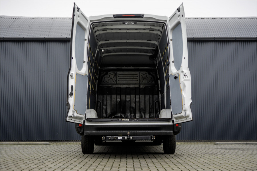 Iveco Daily 35S14V 2.3 L2H2 | Automaat | Euro 6 | Cruise | Climate | 3500 KG Trekgewicht | Trekhaak