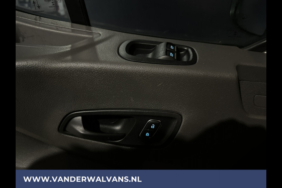 Ford Transit 2.0 TDCI L2H2 Euro6 Airco | Camera | Cruisecontrol | Verwarmde voorruit | Parkeersensoren Bijrijdersbank