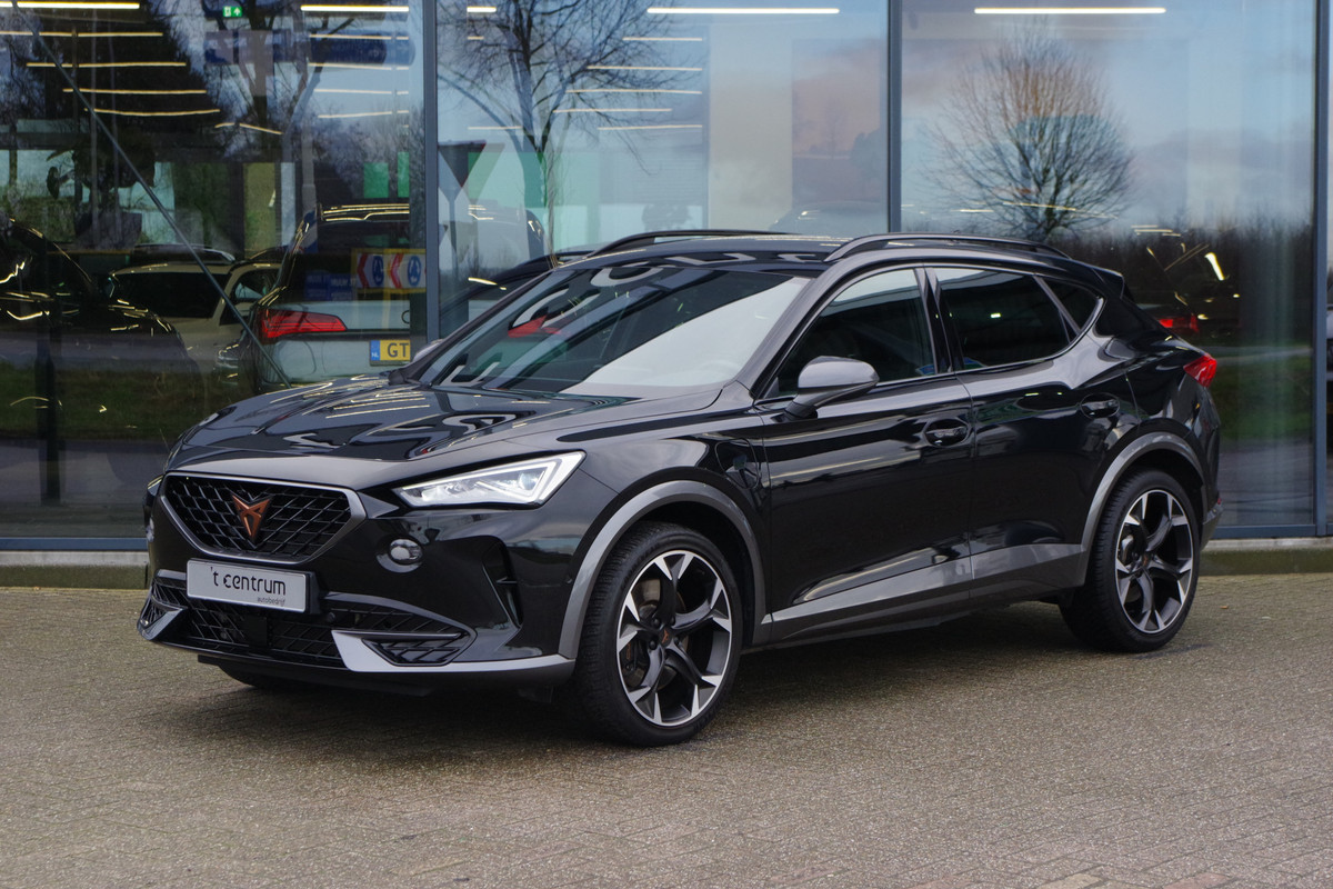 CUPRA Formentor 1.4 e-Hybrid VZ 245 PK Performance PHEV, Kuipstoelen, Camera, Carplay, Adap. Cruise Control