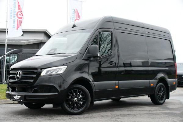 Mercedes-Benz Sprinter 319 1.9 CDI L2H2 Pro Black Edition Facelift! Camera, Cruise, Carplay, 190PK, Automaat, LED, Multimedia, Uniek!