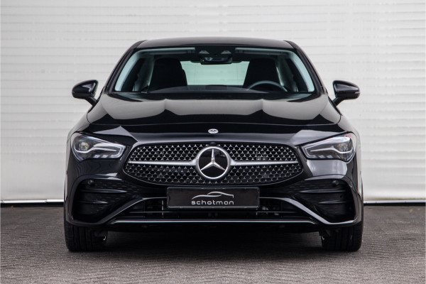 Mercedes-Benz CLA-Klasse 250 e AMG Facelift, Distronic, Trekhaak, Widescreen, Sfeerverlichting, Hybrid 2024